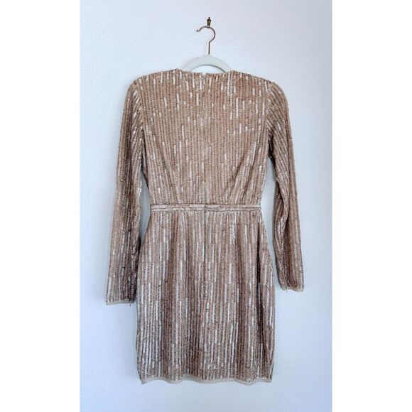NWT Mac Duggal Women's Long Sleeved Sequined Mini Dress in Nude Size 0 - Picture 6 of 16